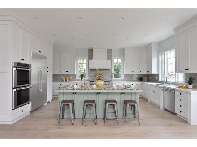 Contemporary Farmhouse — photo 8