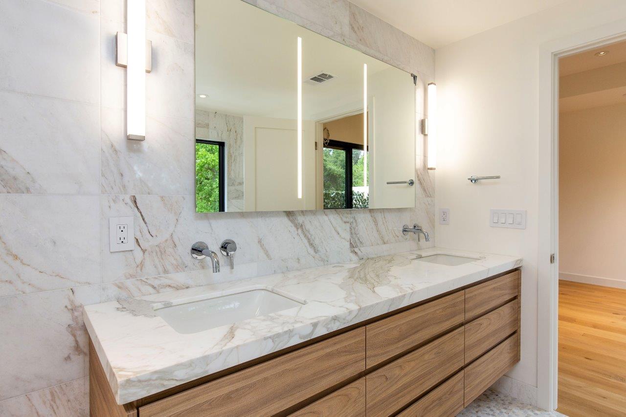 Palo Alto custom home — bathroom