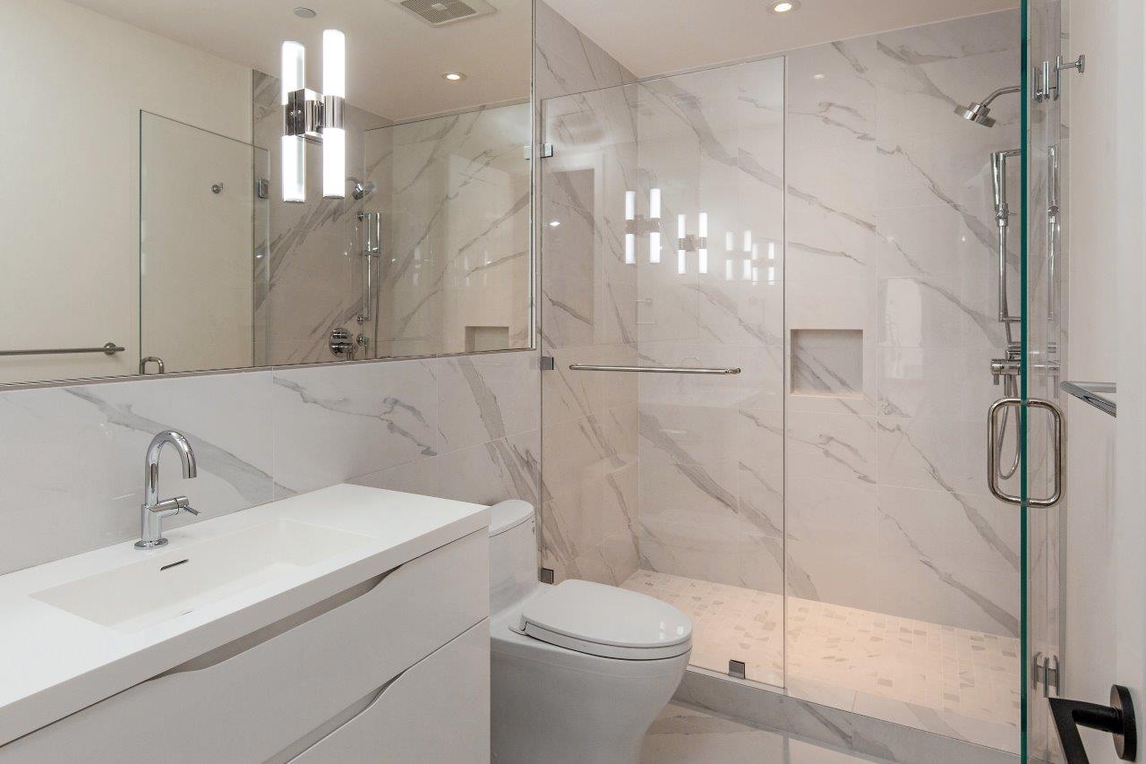 Palo Alto custom home — bathroom