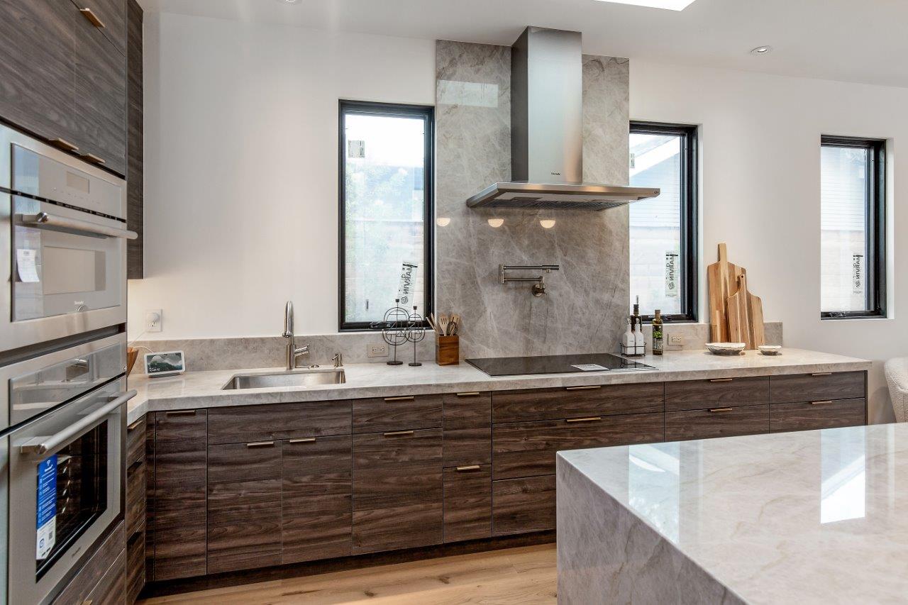Palo Alto custom home — kitchen